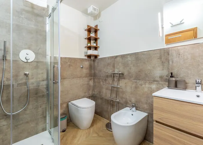 La Danza Delle Farfalle Сієна