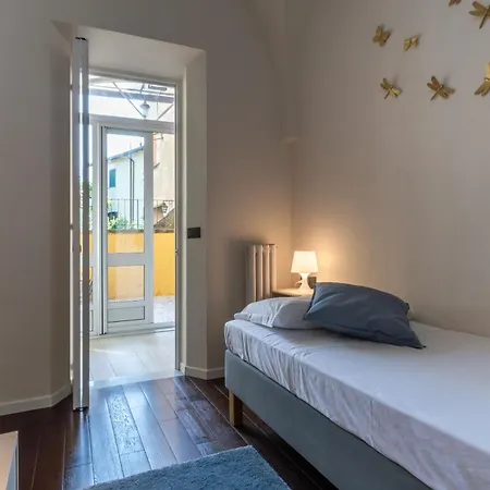 La Danza Delle Farfalle * سيينا