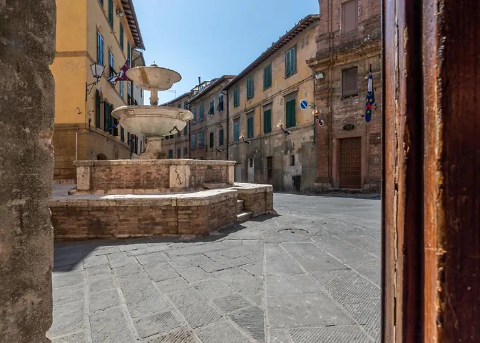 La Danza Delle Farfalle * Siena